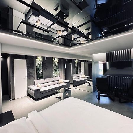 The Hatz By Rh Living Bukarest Exterior foto